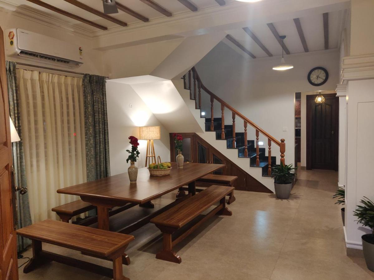बहुत बड़ा घर Elegant Homes Coorg Madikeri